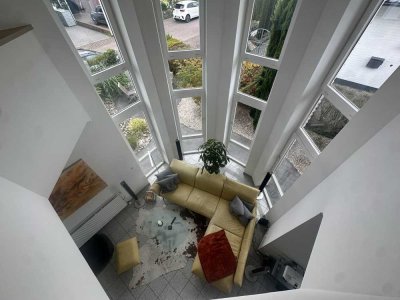 Elegantes Architektenhaus mit lichtdurchfluteten Räumen, gehobenem Wohnkomfort