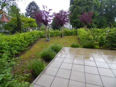 Gartenwohnung mit Blick auf Schloss!! Bitte nur per Email