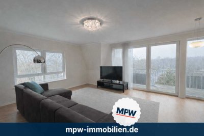 Wohnen in erster Wasserreihe: Charmante 4-Zimmer Maisonettewohnung mit Balkon und Spreeblick