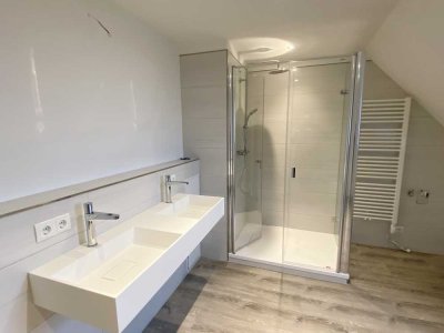 3 Raum-Wohnung mit gehobener Ausstattung zu vermieten