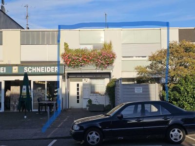 Toll ausgebautes Reihenhaus mit 1-2 Wohneinheiten in  Dormagen- im alten Ortskern Hackenbroich