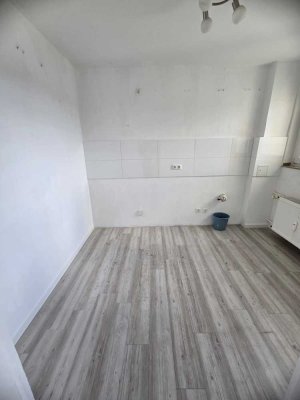 Helle 2-Zimmer-Wohnung in Duisburg mit Balkon und bester Anbindung