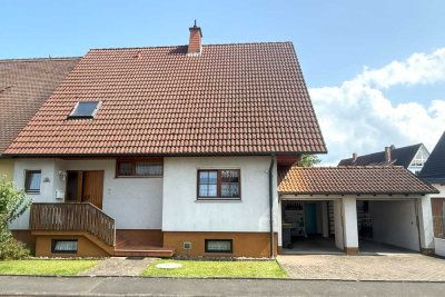 Sehr gepflegtes Einfamilienhaus mit viel Nutzfläche