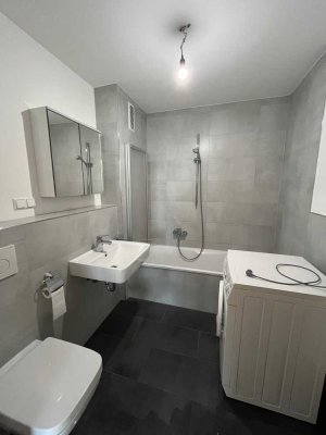 4 Zimmer Wohnung mit Garage und 2 Balkonen zu vermieten