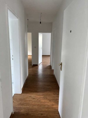 4-Zimmer-Wohnung mit Balkon in Bonn-Rüngsdorf