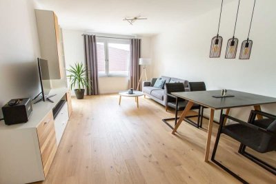 Voll möblierte, neue und moderne 1,5 Zimmer Wohnung mit Balkon