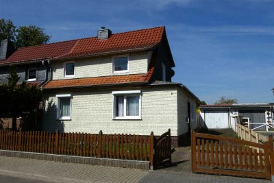 Doppelhaushälfte in ruhiger Lage mit traumhaften Ausblick