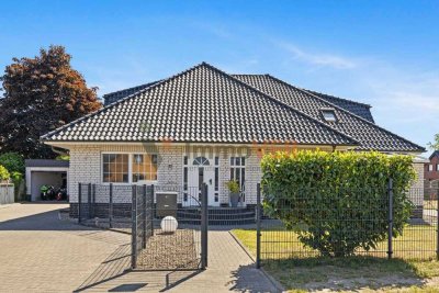 Ein Zuhause mit Raum für Ihre Zukunft – Stilvolles Einfamilienhaus mit Platz und Charme