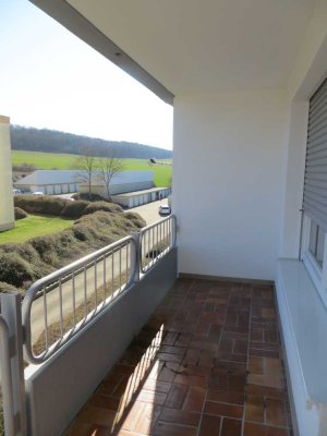 Energetisch Sanierte 3-ZKB mit Balkon und Garage