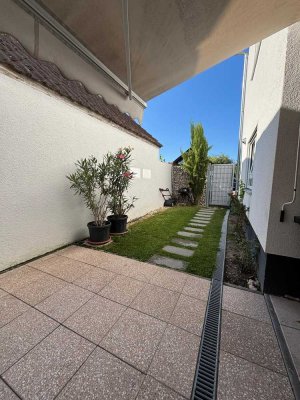 Barrierefrei,Terrasse,Einbauküche,Stellplatz,4-Zimmer....