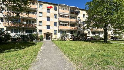Gepflegte, vermietete 3-Zimmer-Wohnung in ruhiger Lage in Berlin-Baumschulenweg!