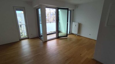 Business Apartment mit Pantryküche, Balkon und Stellplatz