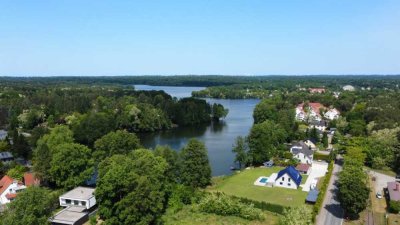 EFH mit exklusivem Wassergrundstück, private Badestelle, Pool, hochwertige Ausstattung, viele Extras