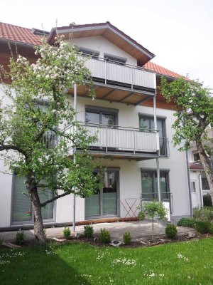 Helle 2 Zi EG-Whg in 2011 erbautem Öko - Holzhaus mit Südausrichtung im Zentrum v. Bad Wörishofen