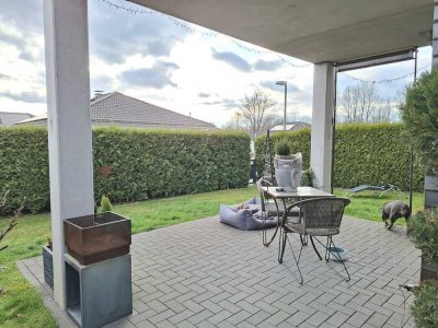 Jetzt für das Alter vorsorgen! 
Vermietete Erdgeschosswohnung mit Garten, Garage u. Stellplatz!