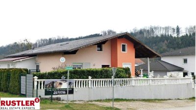 Großzügige Eigentumswohnung mit Garten