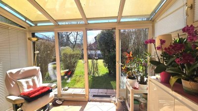 Bezaubernde Zweizimmerwohnung in Toplage Salzburg - Aigen mit Balkon, Wintergarten und kleinem Garten