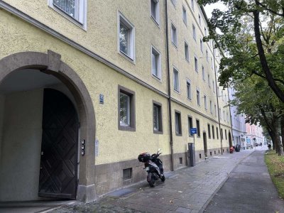 Schöne Modernisierte 2 Zimmerwohnung