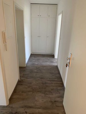 Helle 2-Zimmer Wohnung mit Balkon in Freilassing