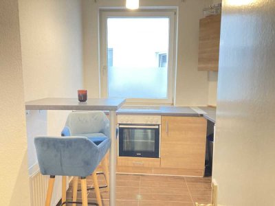 ALSTERNAH •OHNE PROVISION -von Privat-Renoviertes 1-Zimmer Apartment • Beste Lage & Infrastruktur