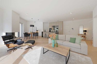 PARKLAGE – Exklusive, neuwertige 4-Zimmer-Maisonettewohnung mit Einbauküche und Erdterrasse