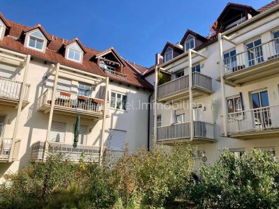 Attraktive Kapitalanlage in Uninähe / Ziegetsdorf: neuwertige 2-Zi.-ETW mit Balkon, EBK und TG
