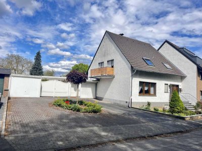 1-seitig angebautes Einfamilienhaus mit großem Grundstück  in  Bornheim- Walberberg