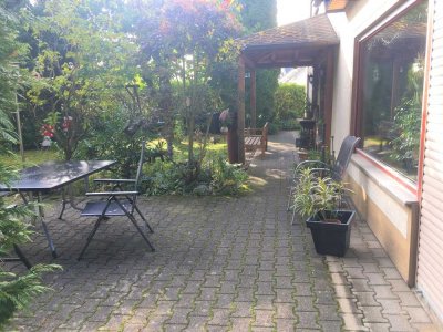 Einfamilienhaus mit großzügigem Garten und 5 Minuten zur S-Bahn