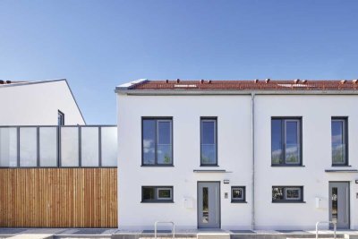 Modernes Reiheneckhaus mit Garten, Dachterrasse & direktem Tiefgaragenzugang