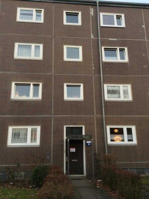 Neue Wohnung, neues Glück! Gut geschnittene 4-Zi.-Wohnung