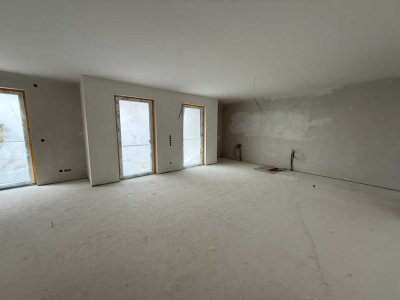 **Neubau-Erstbezug im Zentrum von Gelnhausen 3-ZKB-Wohnung mit EBK + Fahrstuhl**