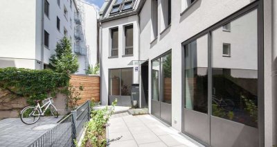 Einfamilienhaus in der Isarvorstadt - Italienflair im Hinterhof, Neubau, Süden, Luxus, hell, A+