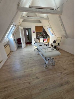 2-Zimmer-Dachgeschosswohnung mit historischem Fachwerk - Osnabrück Altstadt