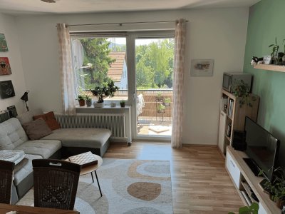 Sonnige Wohnung mit Balkon ideal für Studenten und Pärchen!