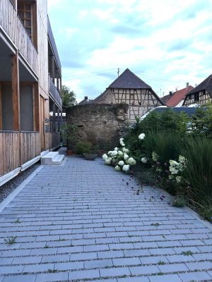 Sonnige 3 Zimmer Wohnung mit großem Balkon im Zentrum von Schwaigern