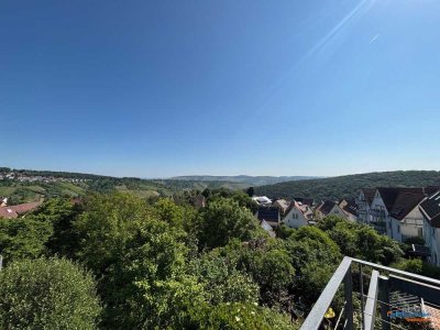 Großzügige 3-Zimmer-Maisonette-Wohnung mit traumhafter Aussicht!