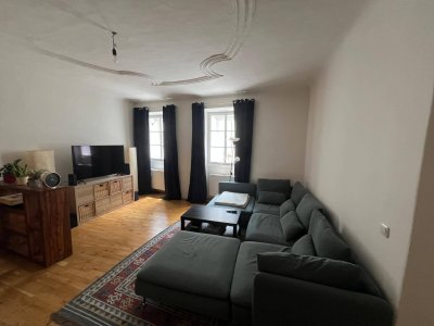 Stilvolle 95 m² Altbauwohnung