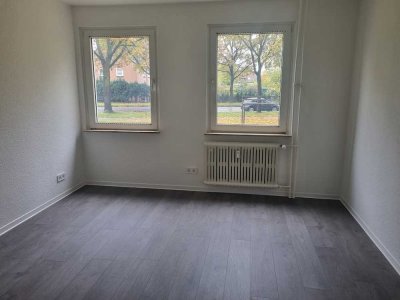 Renoviert - Balkon - 2 Zimmer *Hamm-Mitte*
