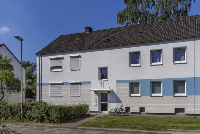 Ruck-Zuck inner City! Bezugsfertige 3-Zimmer-Wohnung mit Tapete und Laminatboden ab August frei!!