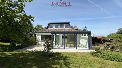 31553 Düdinghausen - Großzügiges Einfamilienhaus mit Wintergarten und Scheune