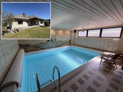 Haus mit Innenpool & viel Platz