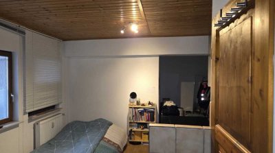 Nähe Uni 1 Zimmer Apartment zur Untermiete (Dauerhaft)