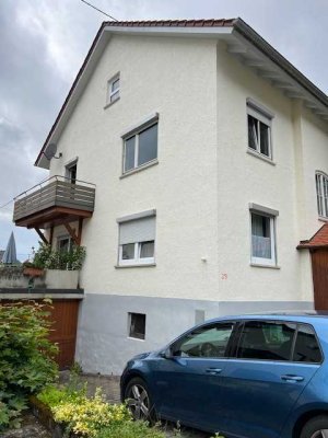 3-Zimmer Wohnung in guter, ruhiger Wohnlage mit Blick auf den Pfullinger Schönbergturm!