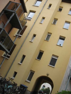 Wohnung oder Büro  im Zentrum Süd / Ost - nah an Uniklinik und Talstrasse neu zu vermieten !