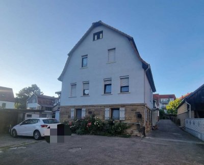 Modernisiertes Einfamilienhaus mit fünf Zimmern und EBK in Güglingen