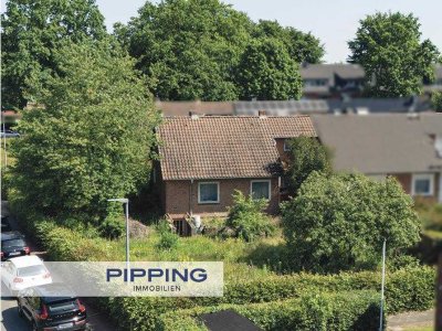 In ruhiger Lage:
"Endreihenhaus in Reinbek mit Entwicklungspotenzial"
