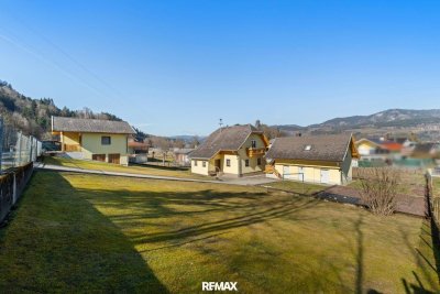 NEUER PREIS - Großzügiges Grundstück trifft solides Wohnhaus