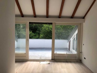 Dachgeschosswohnung mit Schlossblick