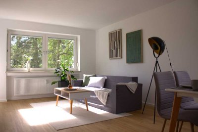 **Provisionsfrei** stilvoll renovierte 3-Zimmer-Wohnung mit Balkon