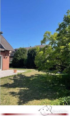 Gepflegtes Wohnhaus mit viel Platz in ruhiger Lage (Stichweg) in Korschenbroich-Glehn